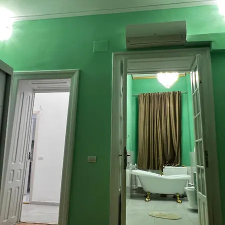 Laya Old Town Apartament Bukareszt