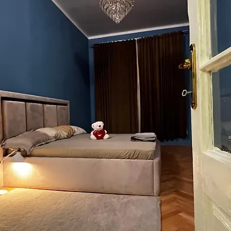 Laya Old Town Apartment