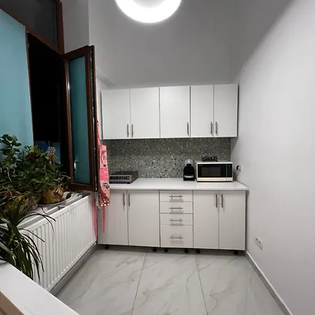 Apartment Laya Old Town *